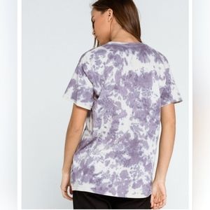 West Loop V-Neck Tie Dye Womens Tee